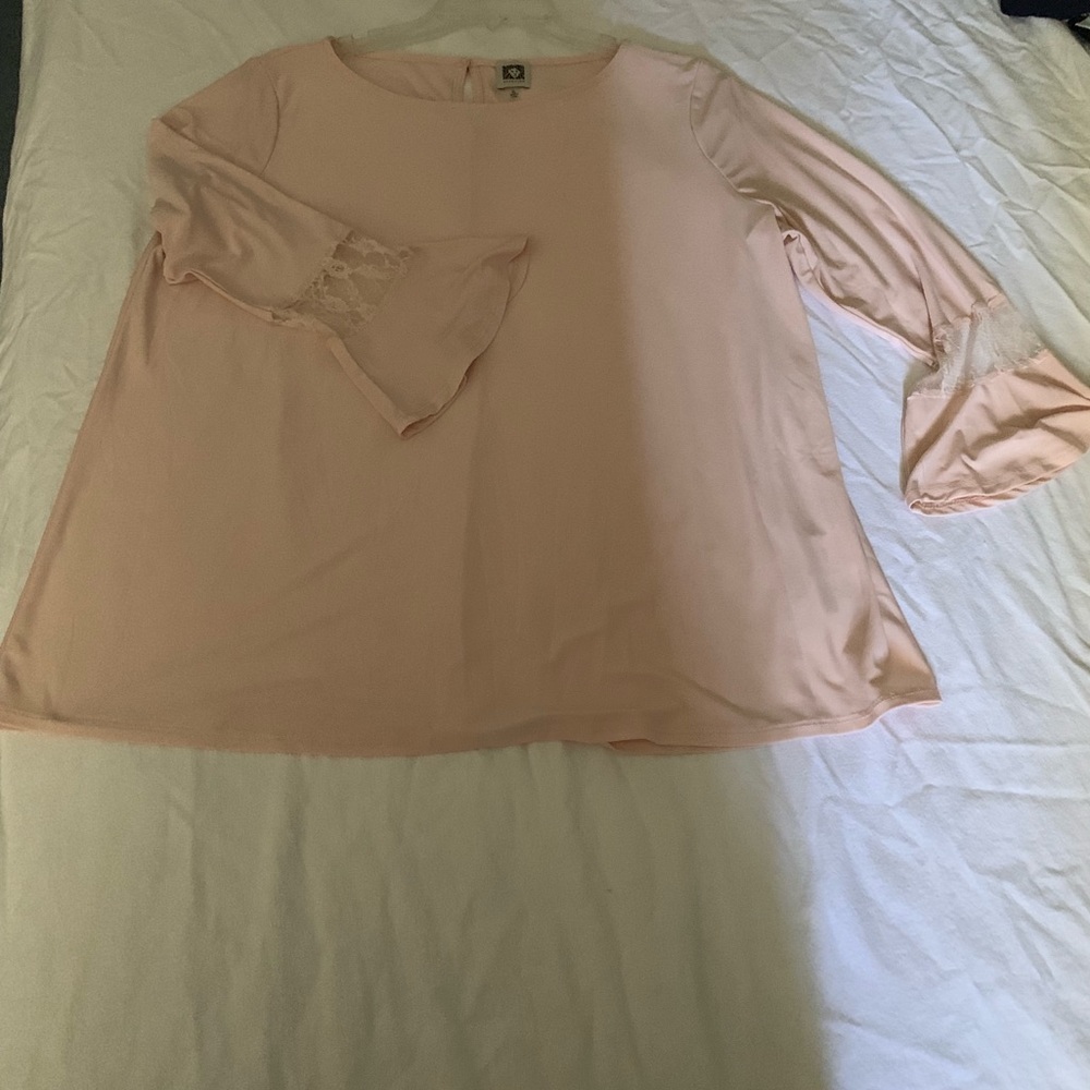 Blouse cute light pink ruffled sleeves lace XL